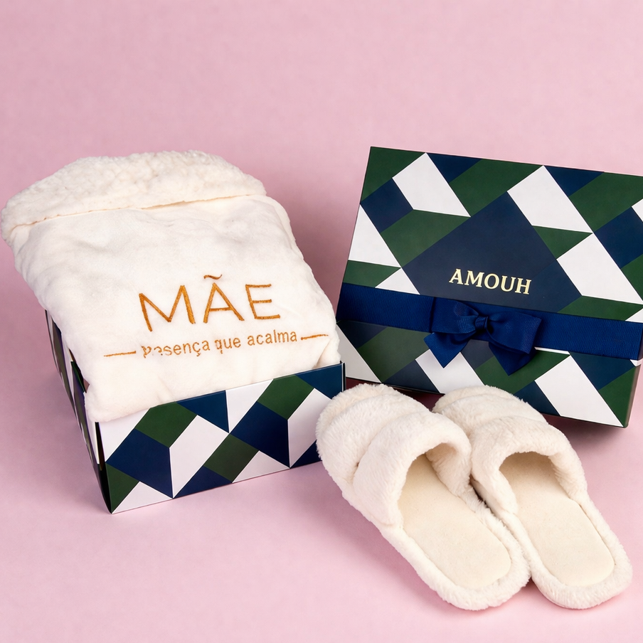 Kit 4 Dia das mães Luxo – Roupão + Pantufa na caixa Amouh