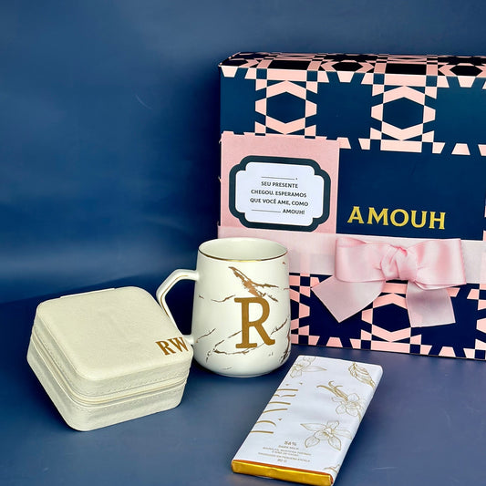 Kit Amouh na caixa G: Box to go P + Caneca Marmor + Chocolate